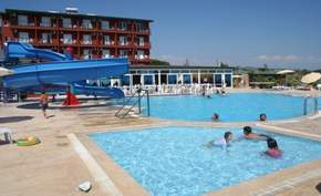 Atol Tourism