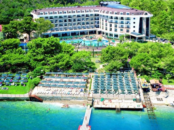 Imperial Sunland  Resort & Spa Otel