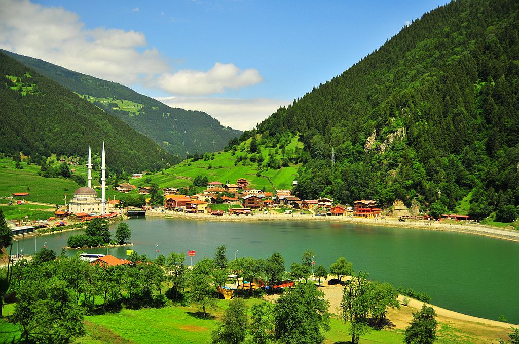 Atol Tourism